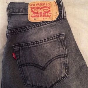 Levi’s vintage 501 faded black size 25